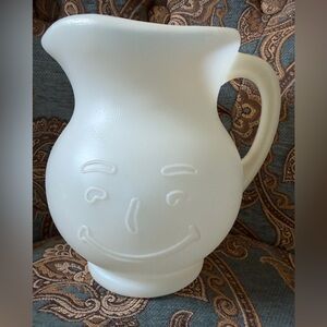 Vintage White Kool-Aid Smiling Face Plastic Pitcher and six matching cups